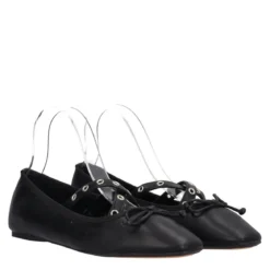 Ballerine a punta quadrata