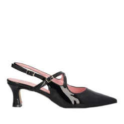 Chanel in vernice nera