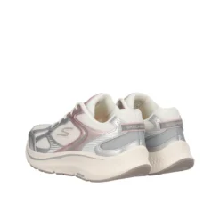 GO RUN CONSISTENT Sneakers Off White